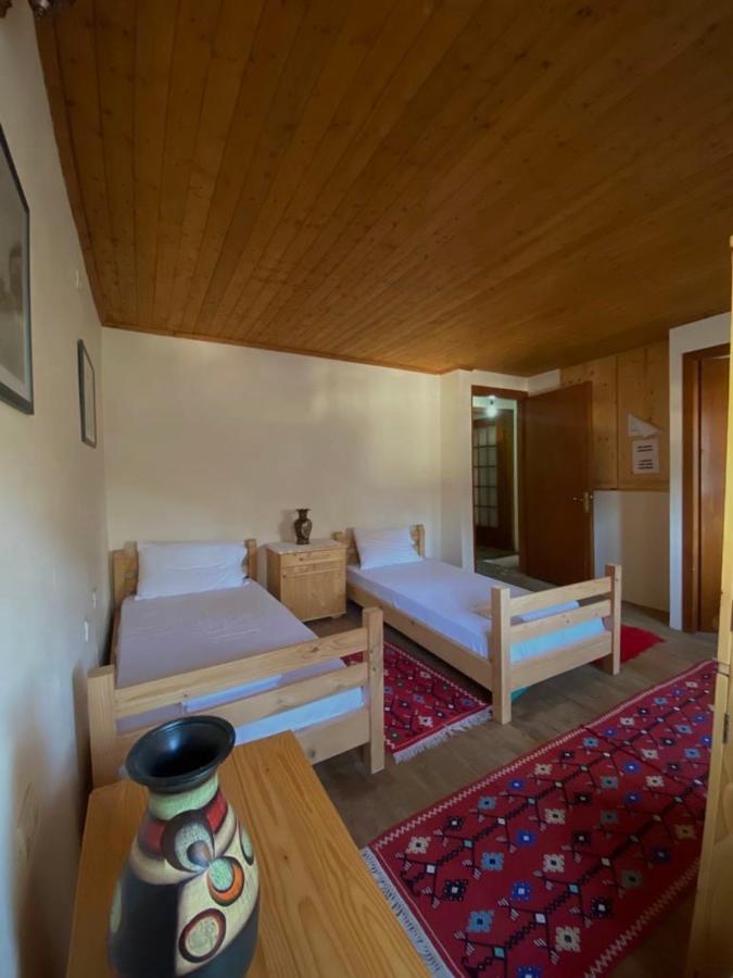 Teo'S Guest House بيرات المظهر الخارجي الصورة