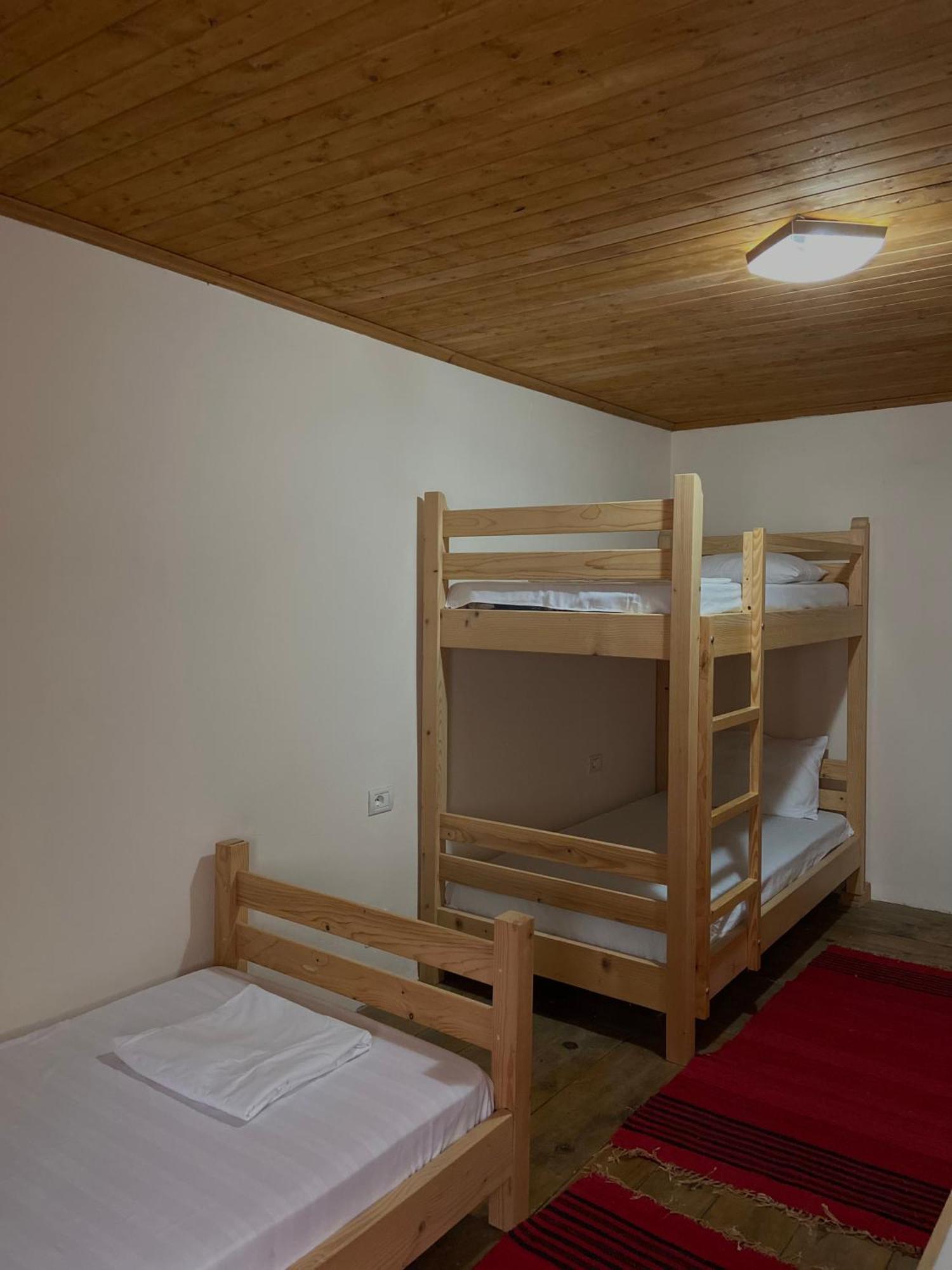Teo'S Guest House بيرات المظهر الخارجي الصورة