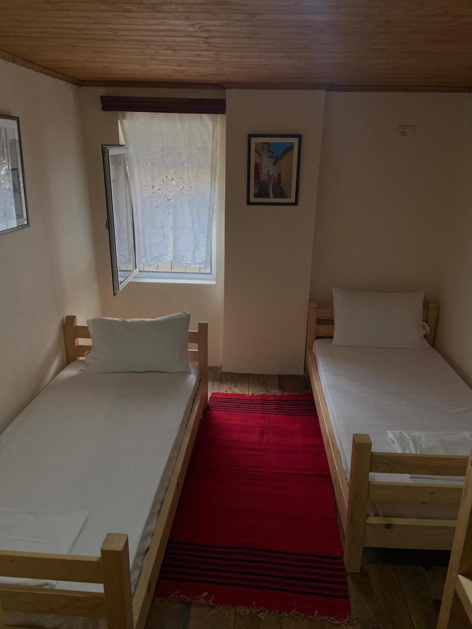 Teo'S Guest House بيرات المظهر الخارجي الصورة